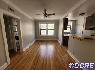 7000 N Paulina St #1A, Chicago, IL 60626