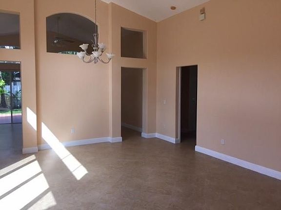 3rd image of 18851 SW 29th Ct