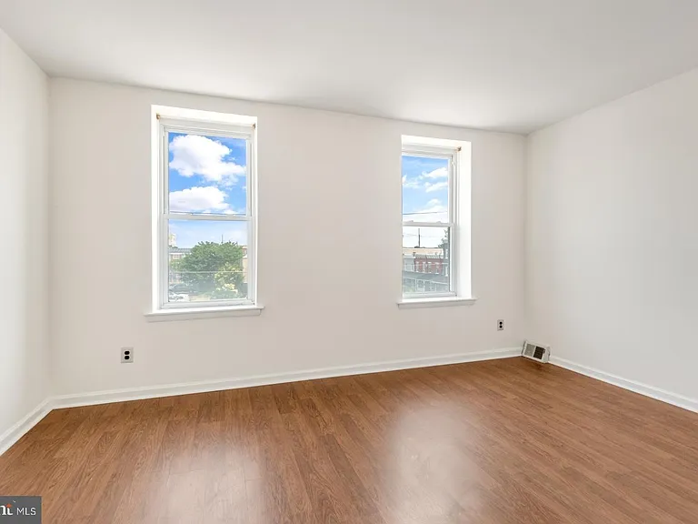 3306 Haverford Ave — Photo 32
