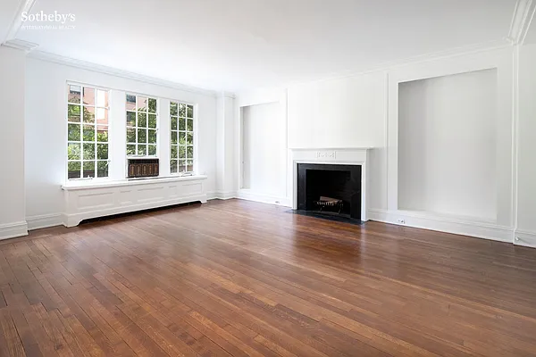 Sold by Sotheby's International Realty | media 25