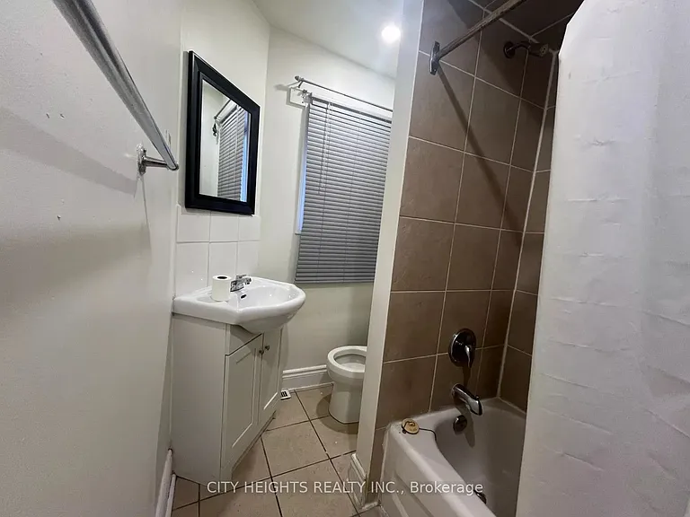1113 Davenport Rd — Photo 8