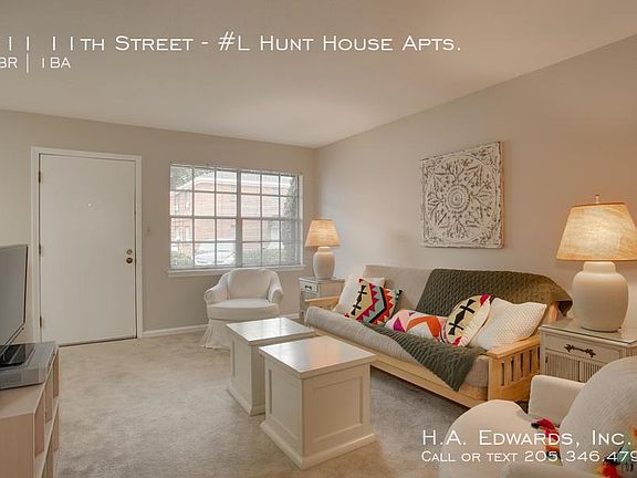 3rd image of 711 11th St APT L