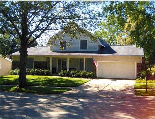 1st image of 15548 Summer Lake Dr