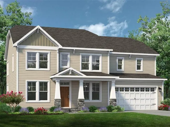 209 Balfour Dr, Suffolk, VA 23435