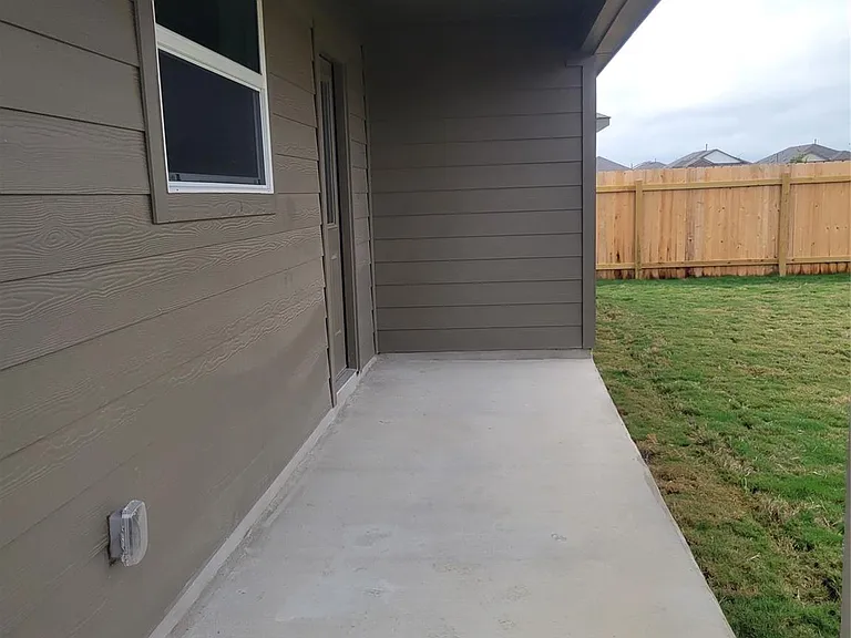 623 Waterway Ave — Photo 26