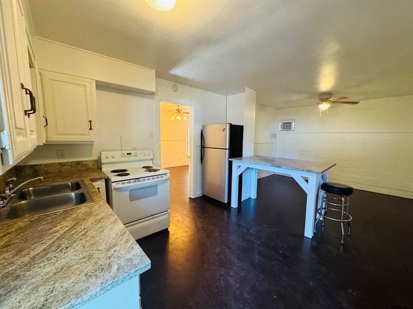132 Lindsey Rd