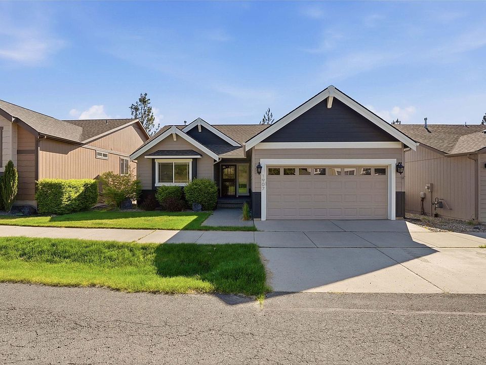 1st image of 1907 S Canyon Woods Ln