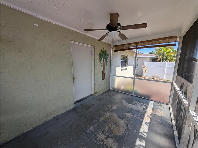 285 S McCall Rd — Photo 16