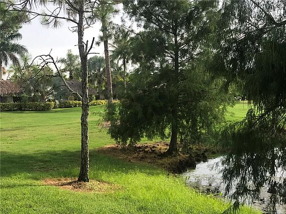 5th image of 456 NW Foursome Ln