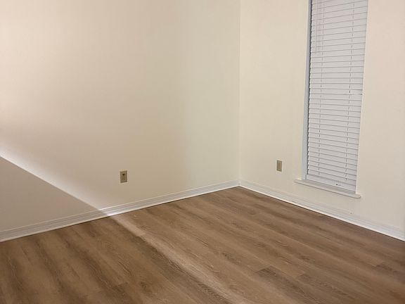 4th image of 5289 Kennsington Pl