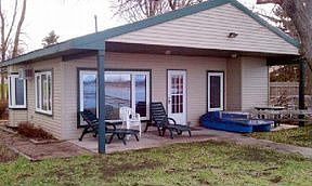 1st image of 1572 W Lake Dr