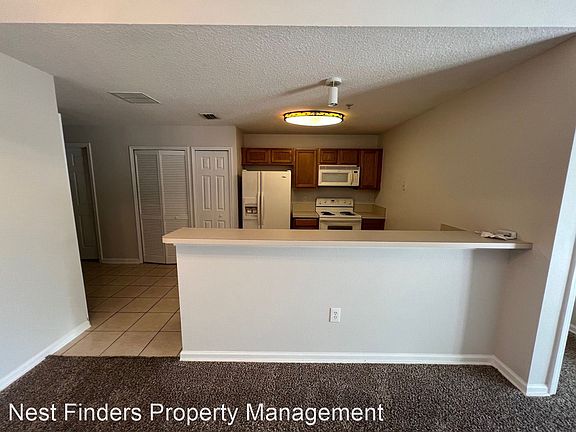 5th image of 6081 Maggies Cir Unit 111