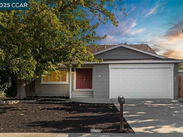 3325 G St