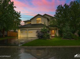 10450 Halfhitch Dr, Anchorage, AK 99515