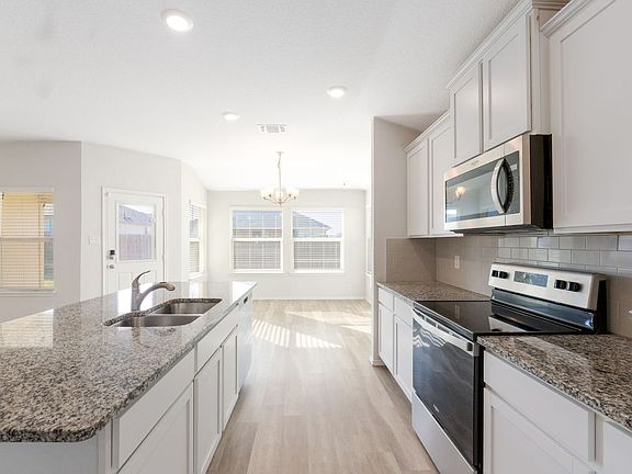 5th image of 2051 Wigeon Way
