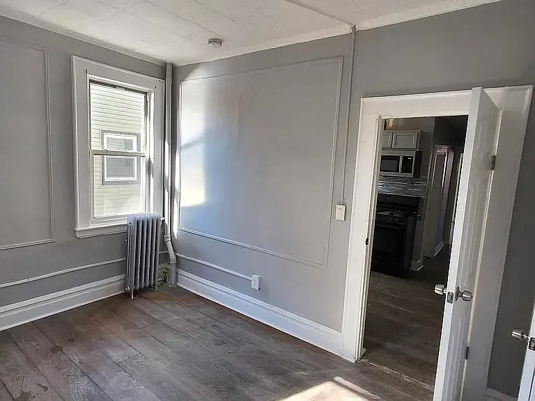 3 bed, $2,275 — Photo 4