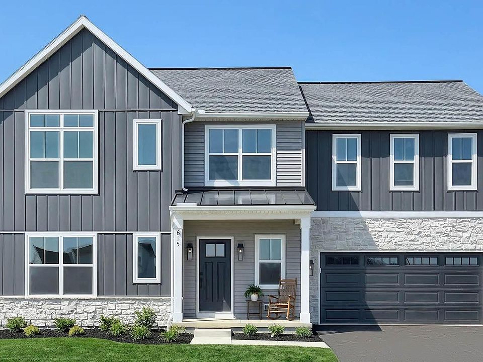 1st image of 615 Estate Dr