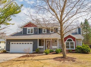 4384 Damascus Trl, Cottage Grove, WI 53527