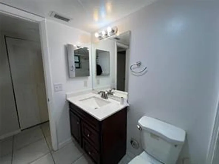 8040 Hampton Blvd #104 — Photo 37