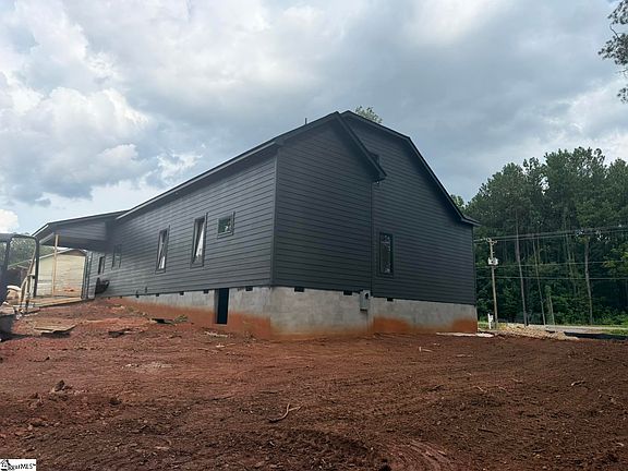 3rd image of 922 John Dodd Rd