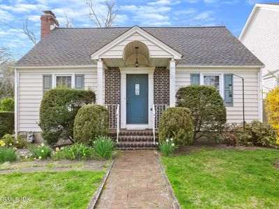 6 Center Rd, Old Greenwich, CT, 06870