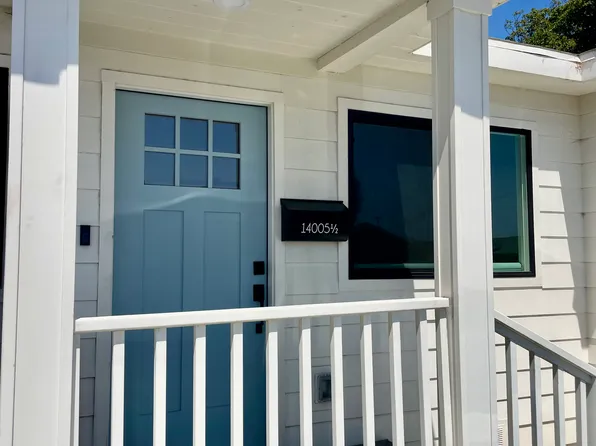 14005 Ocean Gate Ave #Adu, Hawthorne, CA 90250
