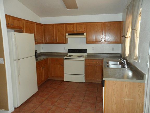4th image of 14132 N 150th Ln