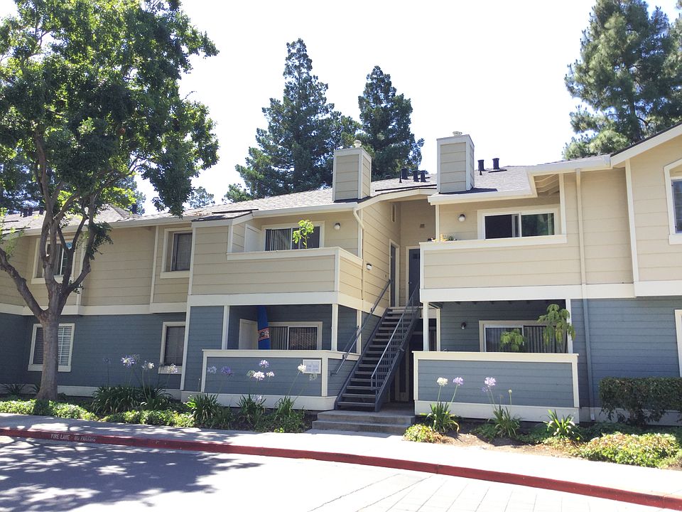 1st image of 2759 Somerset Park Cir