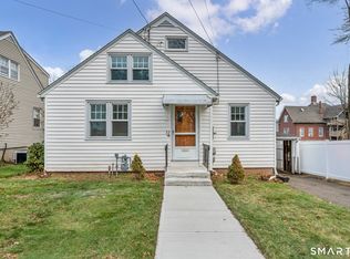 32 Silver St, Meriden, CT 06450
