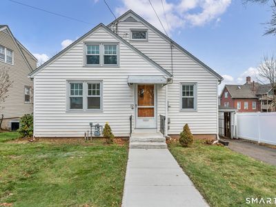 32 Silver Street, Meriden, CT, 06450