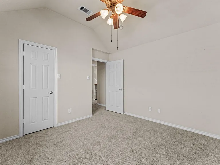 20698 Oakhurst Meadows Dr — Photo 28