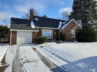 3905 Parade Blvd, Erie, PA 16504