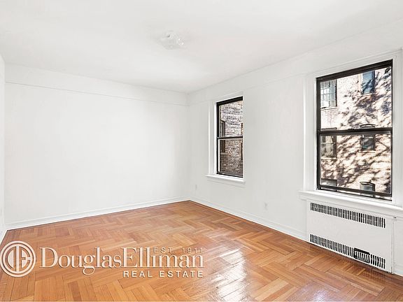 5th image of 187 E 4th St APT 5J