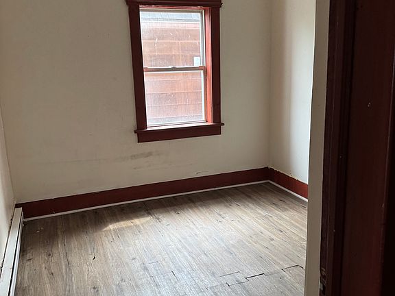 3rd image of 294 Scott St #3