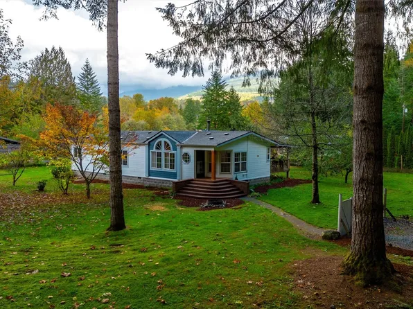 7715 S Rietze Avenue, Concrete, WA 98237