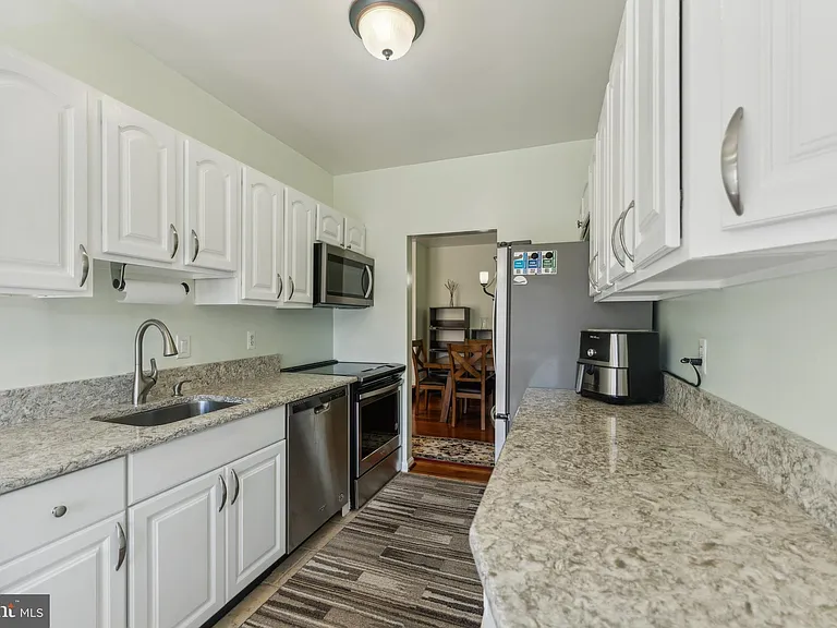 12712 Veirs Mill Rd — Photo 12