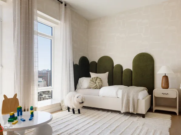 555 West 22nd Street image 10 of 18