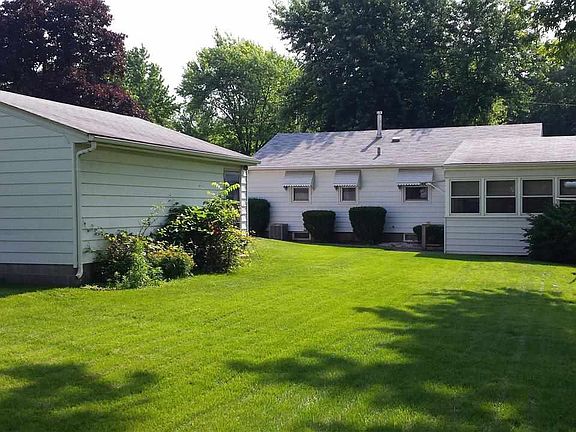 2nd image of 2335 15th Street Ct