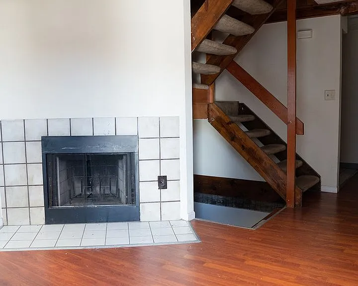 1669 Summit St #1675 — Photo 41