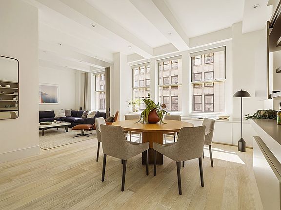 5th image of 49 E 21st St APT 9A