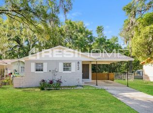 812 W Hubbard Ave, Deland, FL 32720