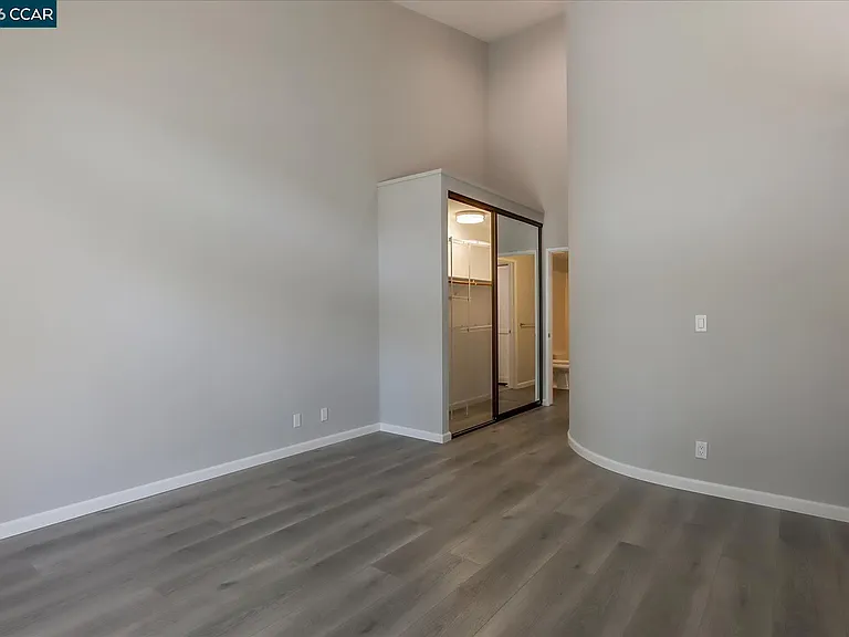 1539 Trimingham Dr — Photo 24