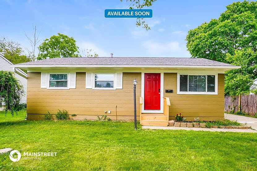 3835 Wade Rd photo 1