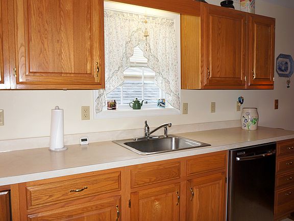3rd image of 37071 Mallard Dr