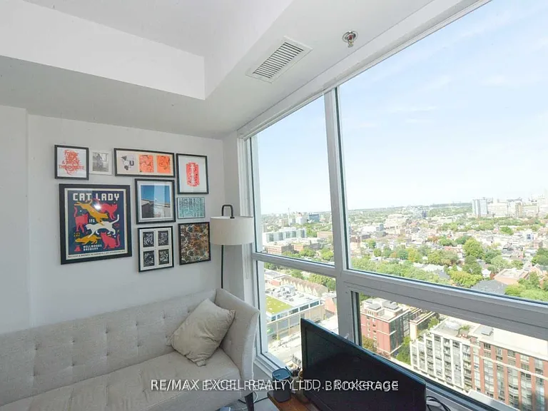 318 Richmond St W #2502 — Photo 5