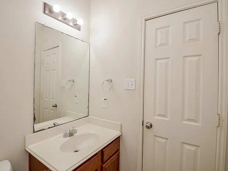 20903 Hamlet Ridge Ln — Photo 32