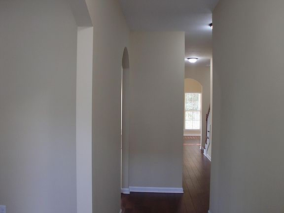 3rd image of 3631 Mossland Dr
