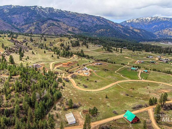 3rd image of 30 Crosstimber Loop