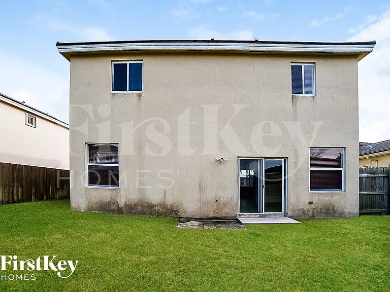 3069 SE 5th Dr — Photo 14