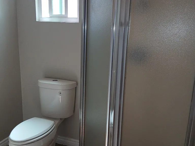 378 E Mariana St — Photo 30